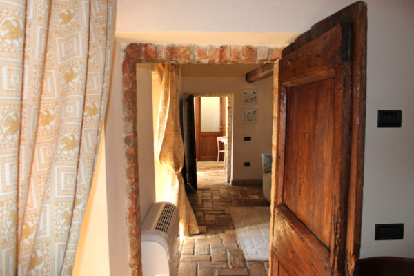 loggiato1-Walkway from room